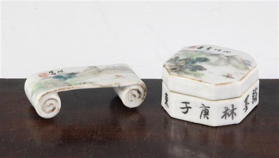 A Chinese enamelled porcelain brush rest and a similar box and cover, c.1885-1910, width 8.5 and 6cm, gilt worn